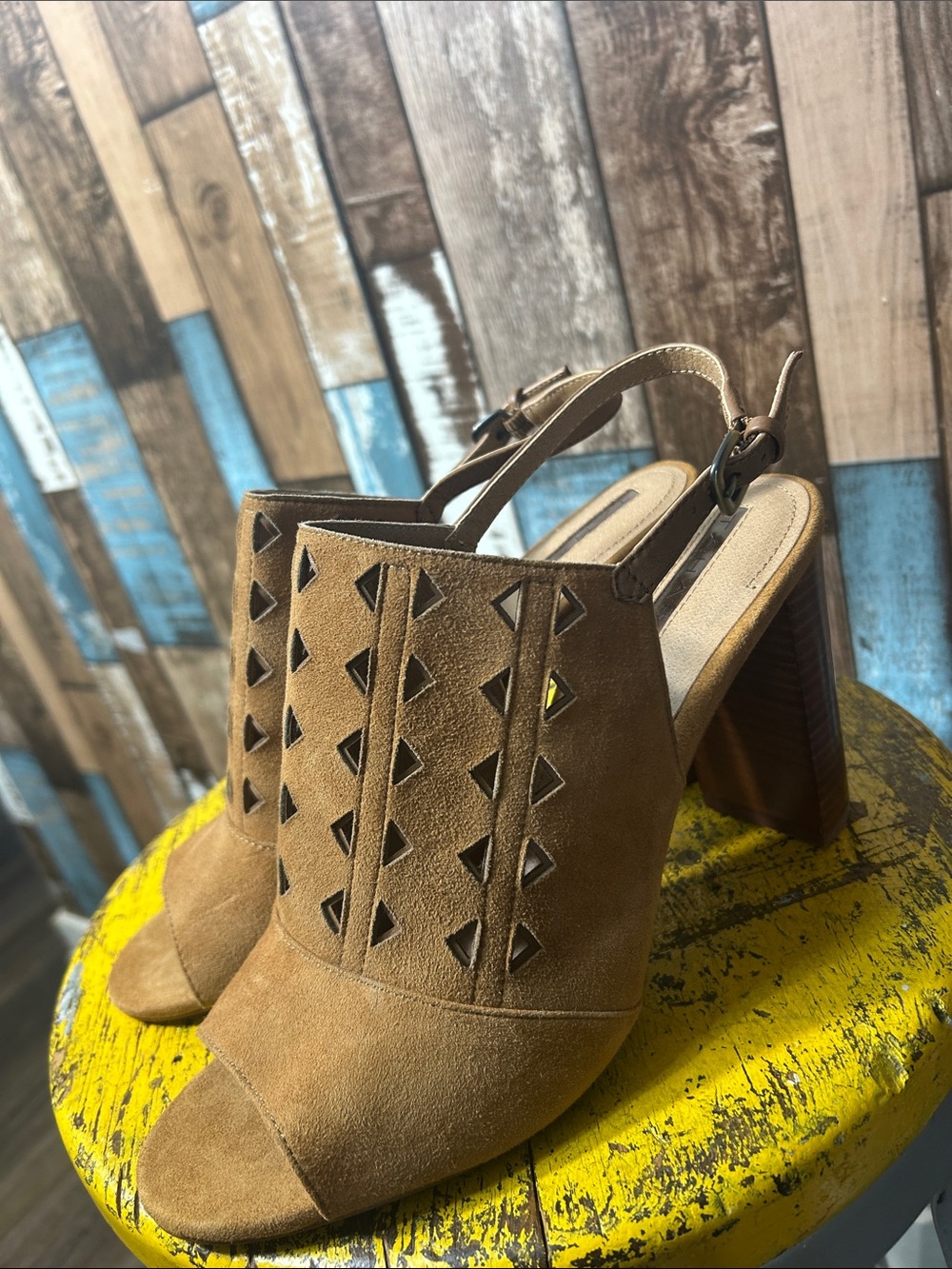 Tahari Tan Suede Peep-Toe Cutout Slingback Block Heels